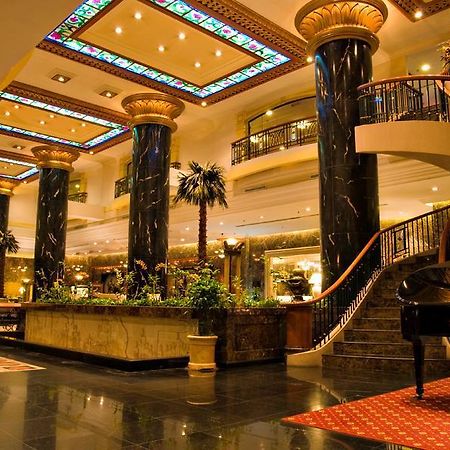 The Apartments At Merdeka Palace Hotel クチン エクステリア 写真