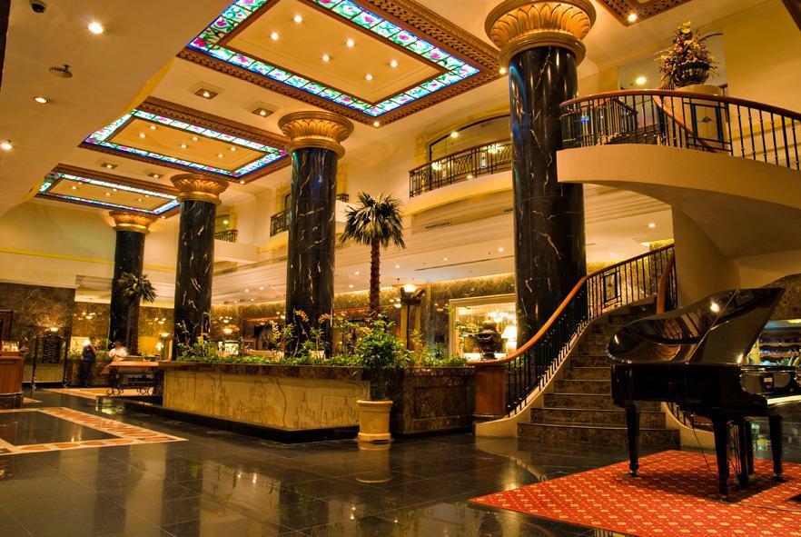 The Apartments At Merdeka Palace Hotel クチン エクステリア 写真