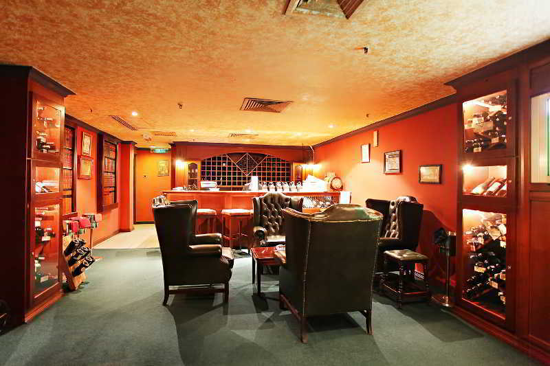 The Apartments At Merdeka Palace Hotel クチン エクステリア 写真